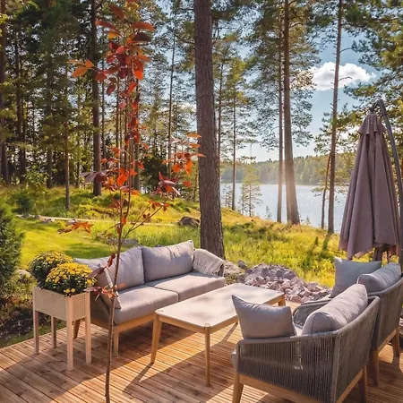 North - Oesund Nyaraló Helsinki